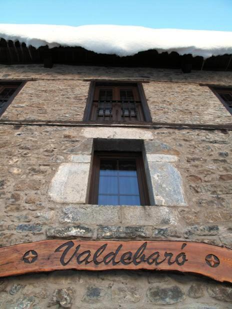 Albergue Turistico Valdebaro Camaleno Exterior photo